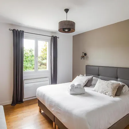 Дом отдыха 4 Bedroom Stunning In Канкаль